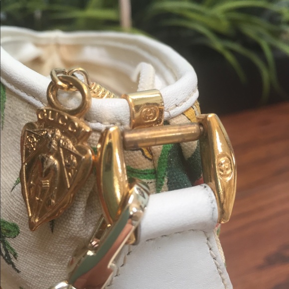 SOLD  Gucci Flora Floral Iconic Bag - Picture 4 of 8